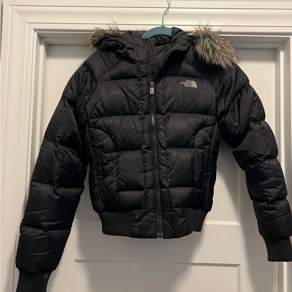 Women’s North Face puffer jacket with hood- Size Small